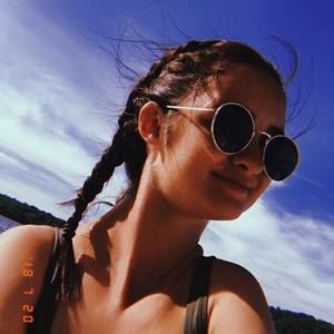 Meet your Posher, Grace